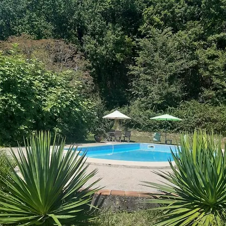 Gite Appartement, Sous Les Arbres *