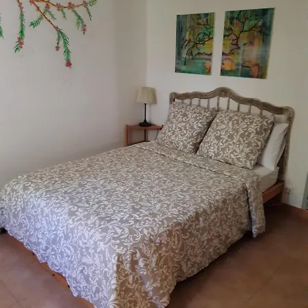 Gite Appartement, Sous Les Arbres Apartment
